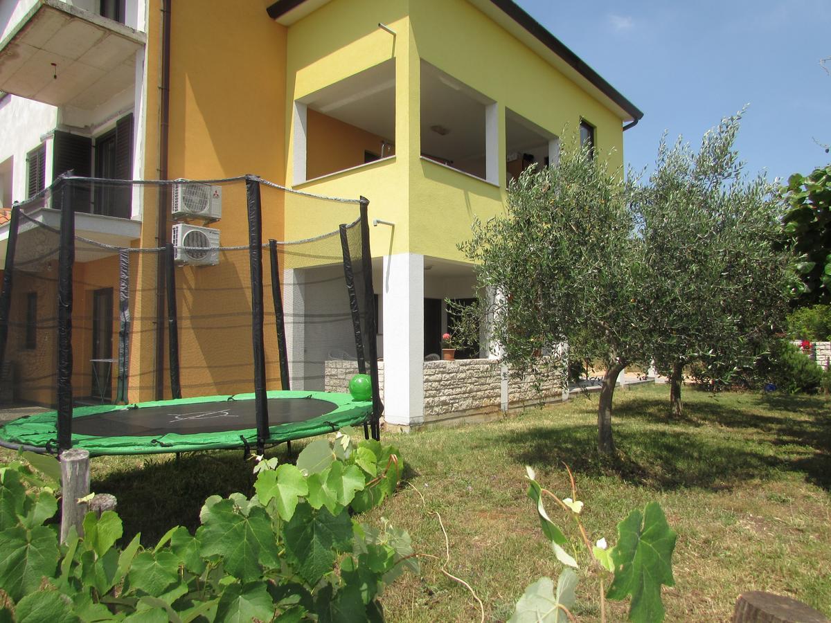 Apartments Goga Ουμάγκ Εξωτερικό φωτογραφία