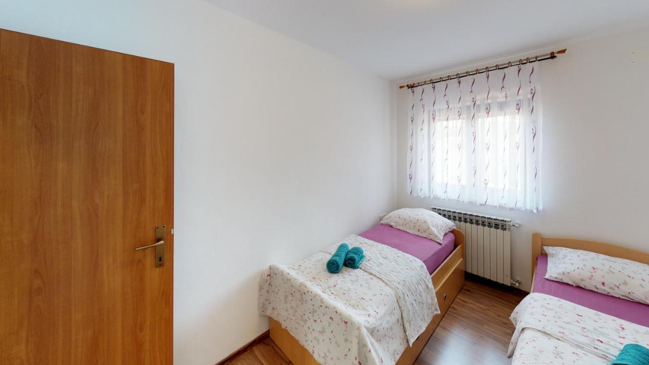 Apartments Goga Ουμάγκ Εξωτερικό φωτογραφία