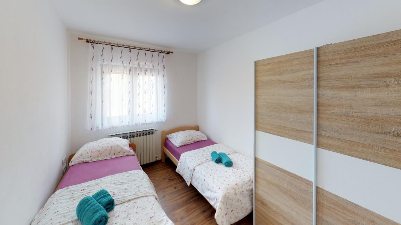 Apartments Goga Ουμάγκ Εξωτερικό φωτογραφία